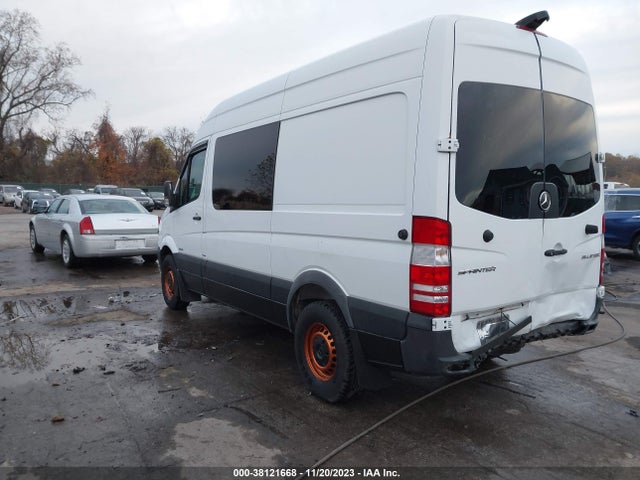 Mercedes-Benz Sprinter 2500 Normal Roof 2015 WD4PE7DC0FP115006 Image 3