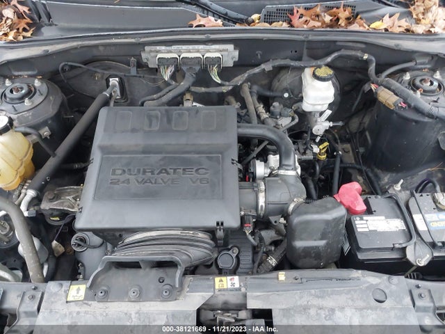 2009 FORD ESCAPE XLT VIN: 1FMCU93G29KB62238