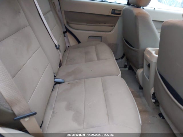 2009 FORD ESCAPE XLT VIN: 1FMCU93G29KB62238