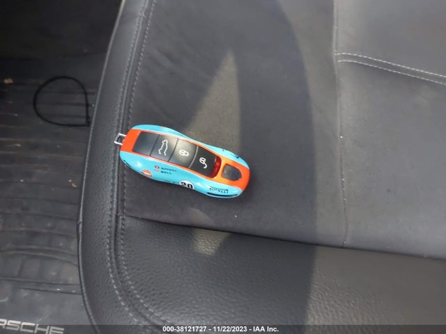 2018 PORSCHE MACAN WP1AA2A54JLB15187 Photo 10