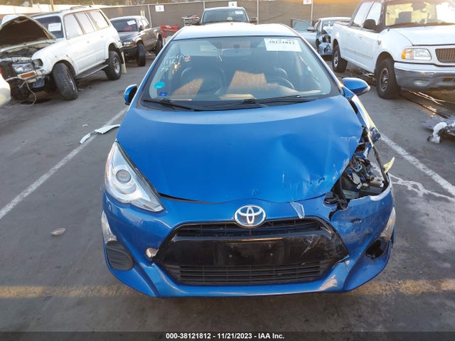 Toyota Prius C Two 2016 JTDKDTB38G1121255 Image 12