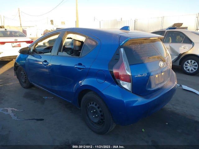 Toyota Prius C Two 2016 JTDKDTB38G1121255 Image 3