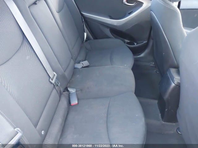 2015 HYUNDAI ELANTRA SE VIN: 5NPDH4AE1FH597912