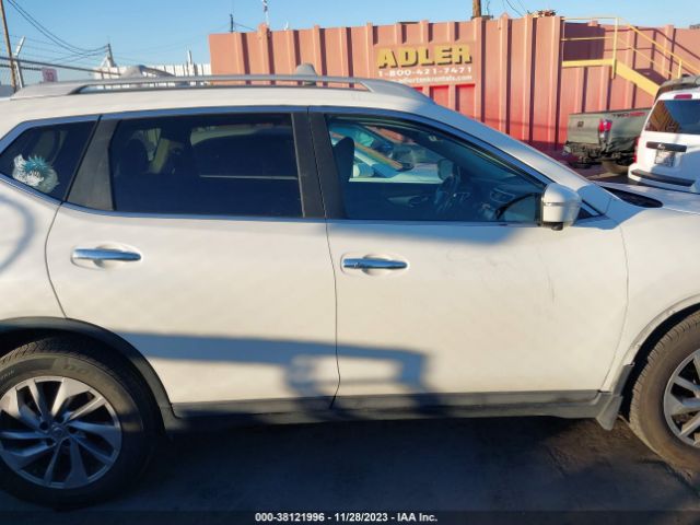 5N1AT2MT9FC847226 Nissan Rogue Sl