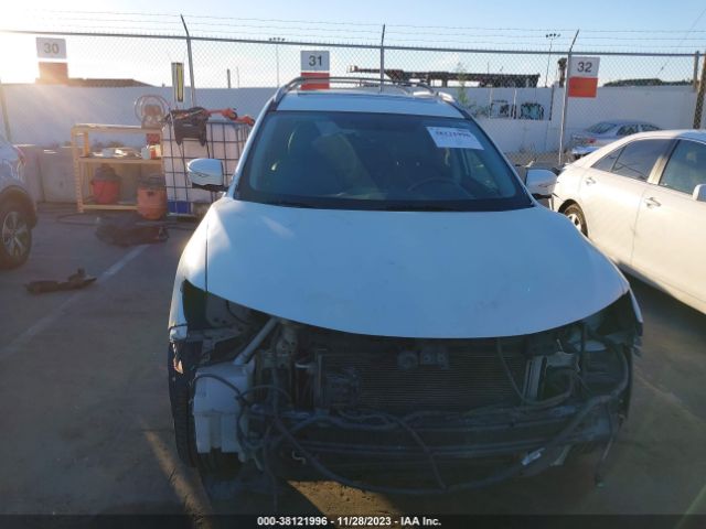 5N1AT2MT9FC847226 Nissan Rogue Sl
