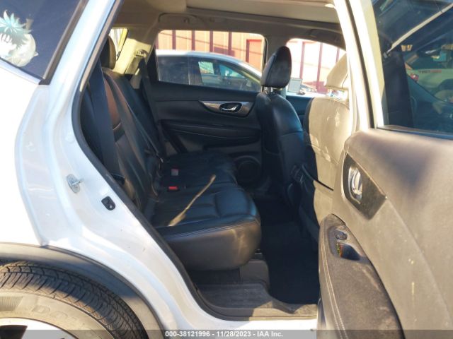 5N1AT2MT9FC847226 Nissan Rogue Sl