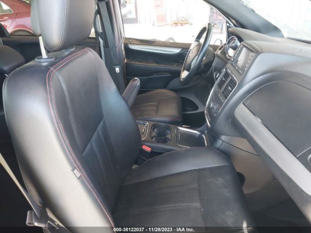 2C4RDGEG5KR660022 Dodge Grand Caravan Gt