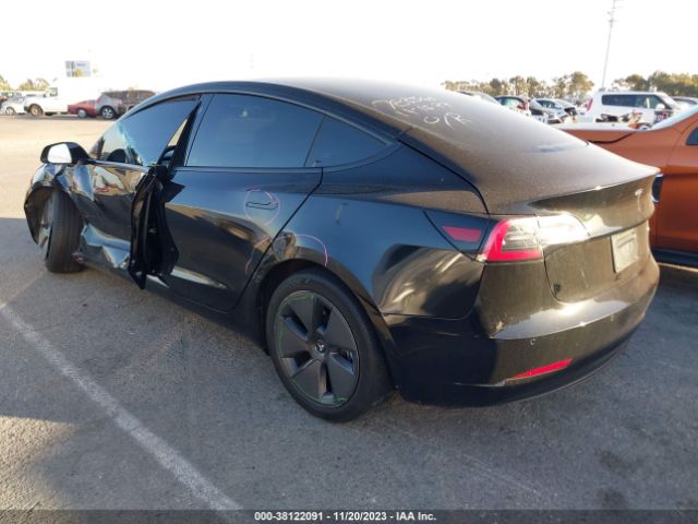 2021 TESLA MODEL 3 5YJ3E1EA6MF939229 Photo 2