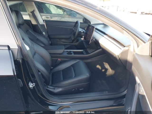 2021 TESLA MODEL 3 5YJ3E1EA6MF939229 Photo 4