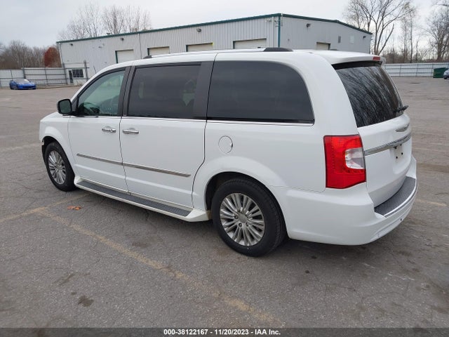 2C4RC1GG0ER147679 Chrysler Town & Country Limited
