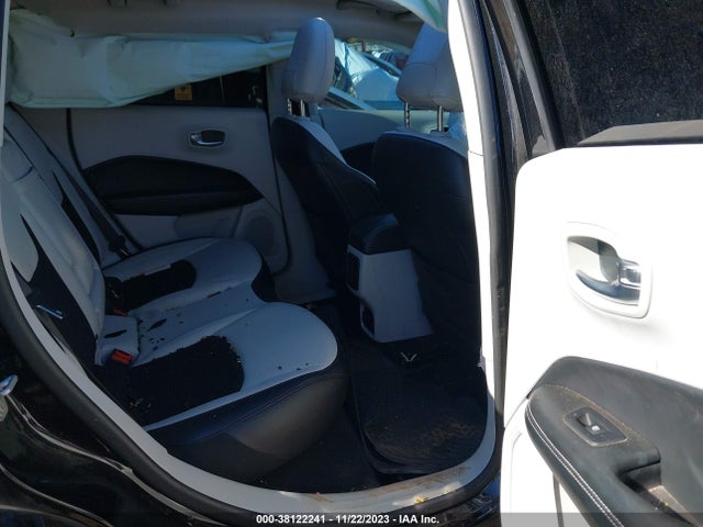 2019 JEEP COMPASS SUN AND WHEEL FWD VIN: 3C4NJCBB4KT832725