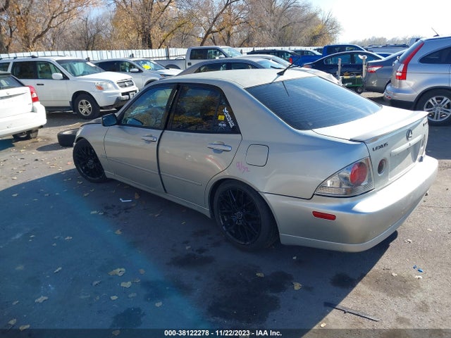 2001 LEXUS IS 300 BASE (A5) VIN: JTHBD182810007920