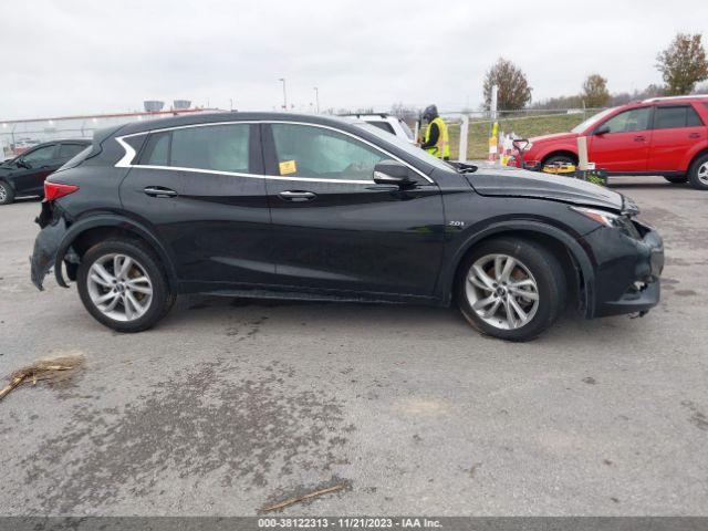 SJKCH5CP6JA058716 Infiniti Qx30 Luxury