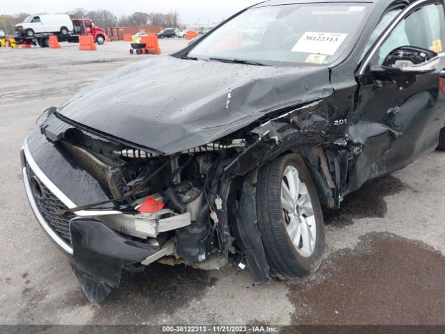SJKCH5CP6JA058716 Infiniti Qx30 Luxury