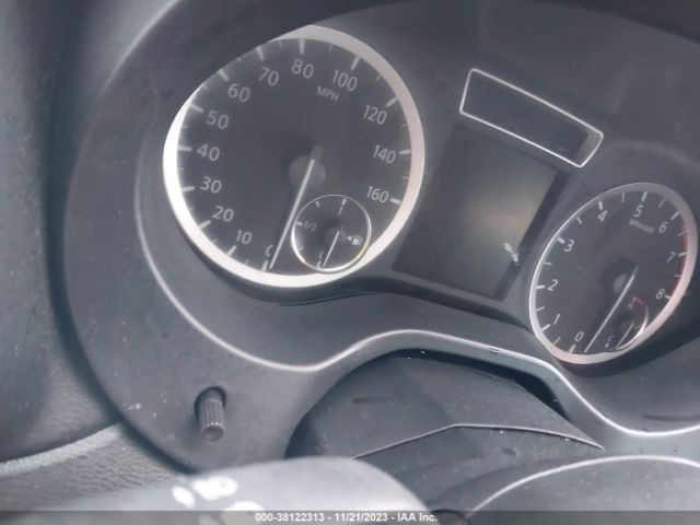 SJKCH5CP6JA058716 Infiniti Qx30 Luxury