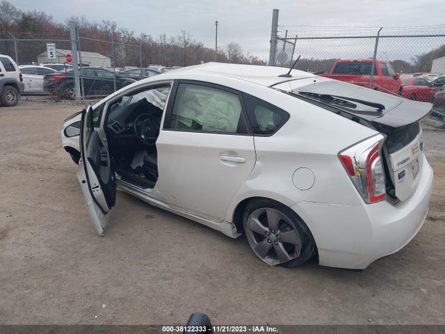 JTDKN3DU4F0395639 Toyota Prius Persona Series Special Edition