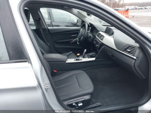 WBA8E5G52JNU47675 BMW 320i Xdrive