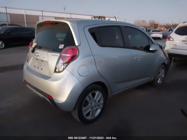 Chevrolet Spark Ls Cvt 2015 KL8CB6S9XFC729435 Image 4