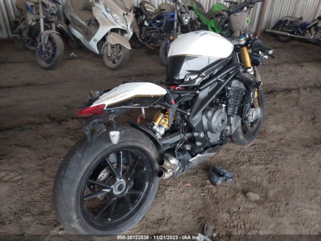 2023 TRIUMPH MOTORCYCLE SPEED TRIPLE SMTP02ST0PTBE2097 Photo 3