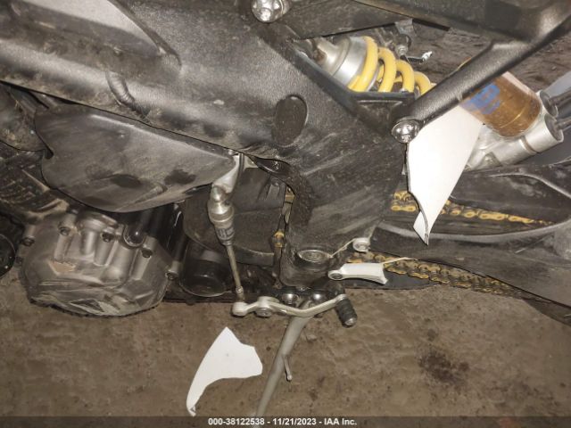 2023 TRIUMPH MOTORCYCLE SPEED TRIPLE SMTP02ST0PTBE2097 Photo 8