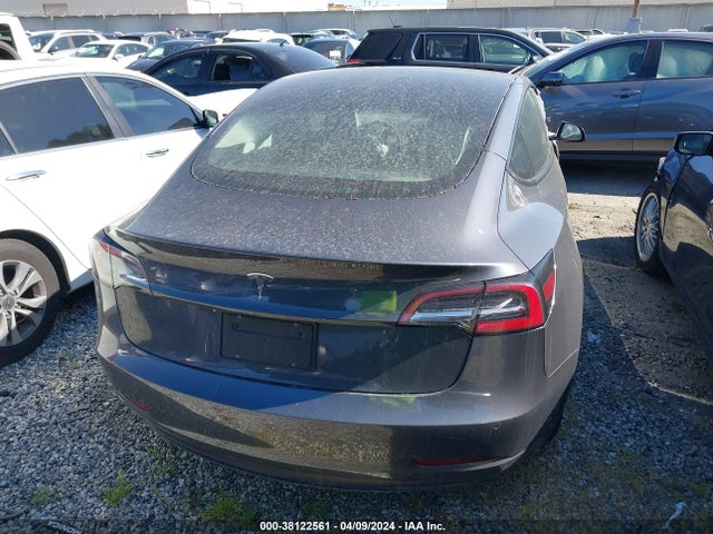 Tesla Model 3 Standard Range Plus Rear-wheel Drive 2021 5YJ3E1EA5MF098309 Image 17
