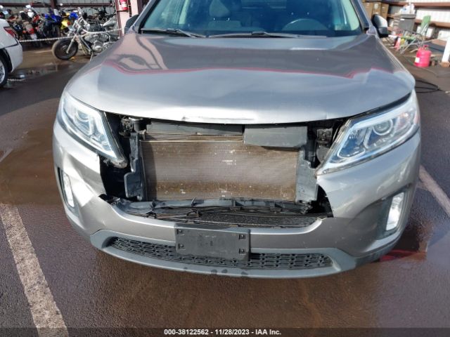 5XYKT4A62FG564004 KIA SORENTO LX