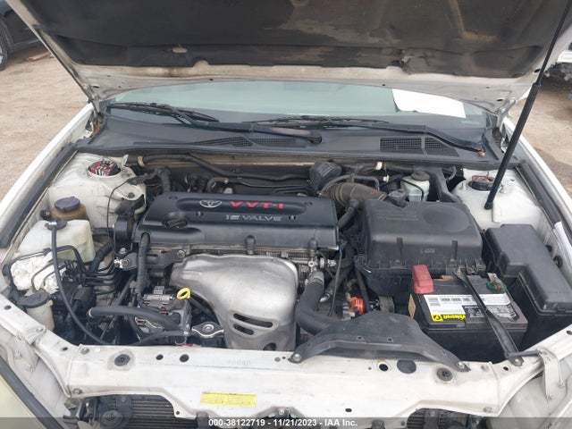 2003 TOYOTA CAMRY LE VIN: 4T1BE32K13U184285