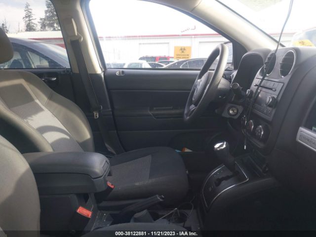 1C4NJCBA3GD524384 Jeep Compass Sport