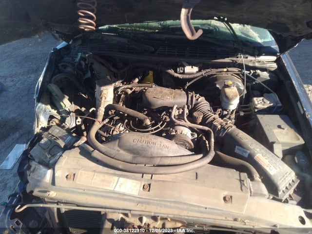 2003 CHEVROLET S-10 LS VIN: 1GCCS19X638181799