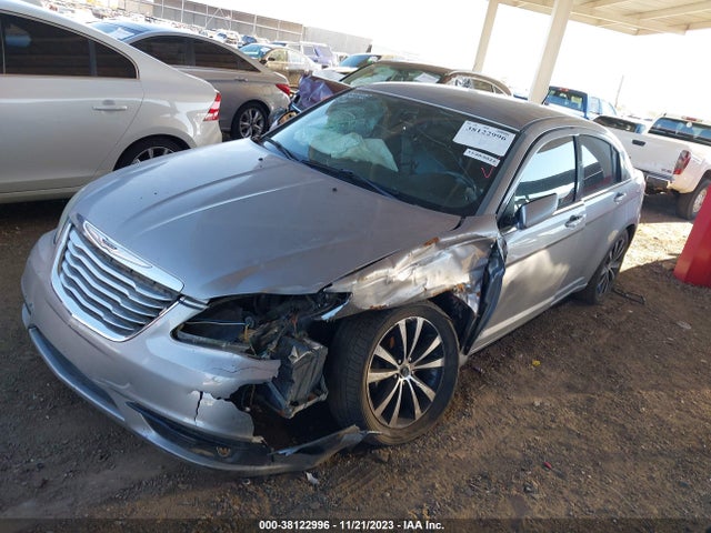 2013 CHRYSLER 200 LIMITED VIN: 1C3CCBCG1DN526174