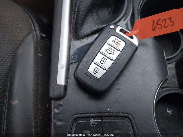 2014 HYUNDAI SONATA SE 2.0T VIN: 5NPEC4AB7EH857401