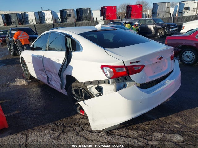 Chevrolet MALIBU LT 2018 1G1ZD5ST4JF211158 Image 3