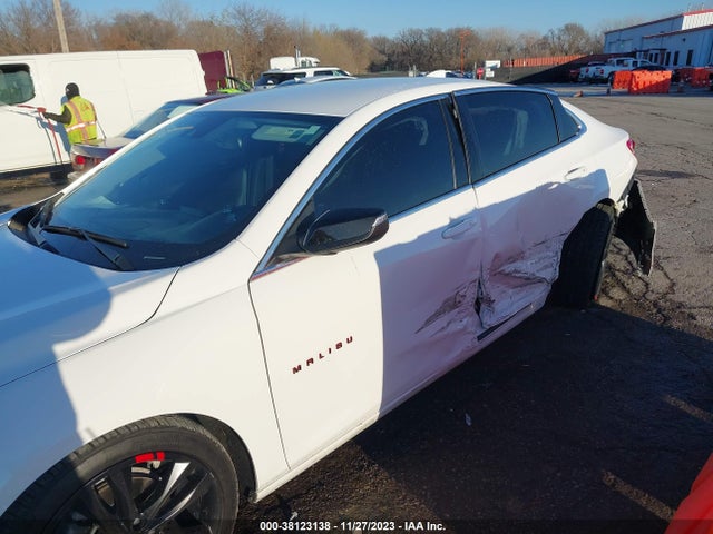 Chevrolet MALIBU LT 2018 1G1ZD5ST4JF211158 Image 6