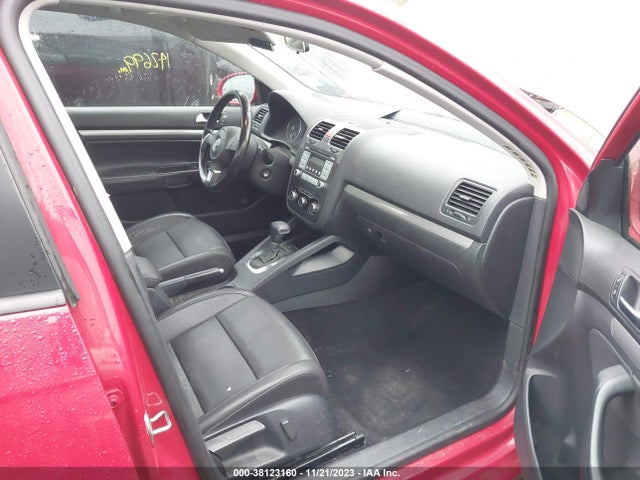 2010 VOLKSWAGEN JETTA LIMITED EDITION VIN: 3VWRZ7AJ6AM150302