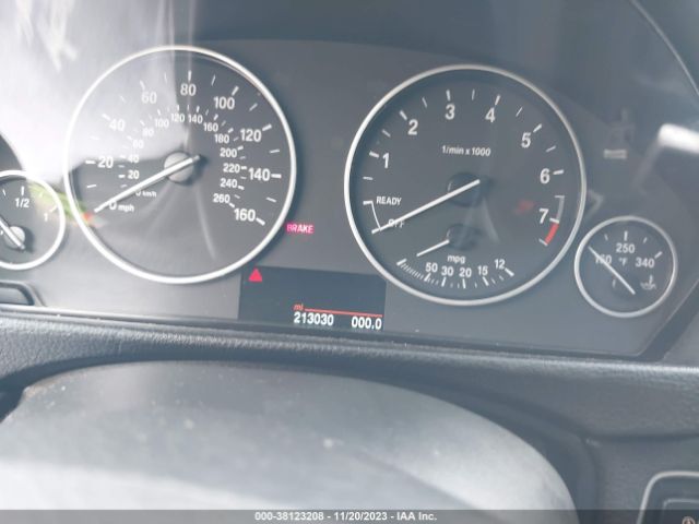 WBA3B1C52EP678636 BMW 320i