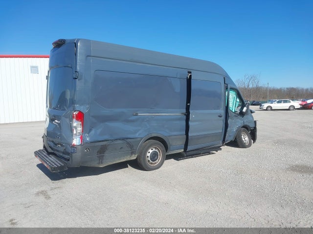 Ford Transit-250 2019 1FTYR3XM8KKB29131 Image 4