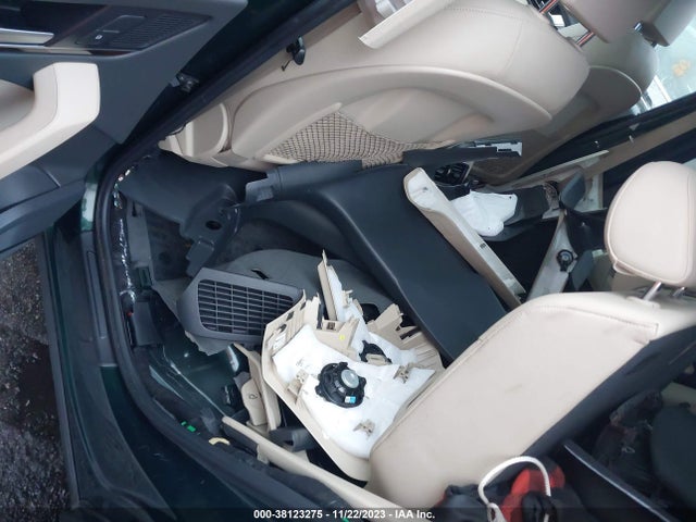 WA1BNAFY9K2057070 Audi Q5 45 Premium