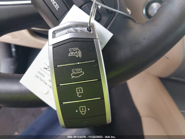 Genesis G80 3.8 2018 KMHGN4JE8JU253493 Image 11