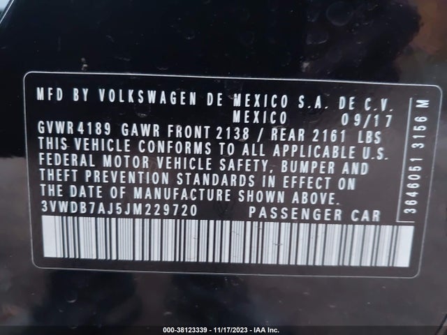 3VWDB7AJ5JM229720 Volkswagen Jetta 1.4t Se/1.4t Wolfsburg Edition