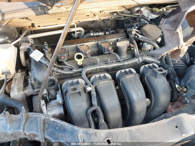 Ford FOCUS SE 2014 1FADP3F25EL372386 Image 10