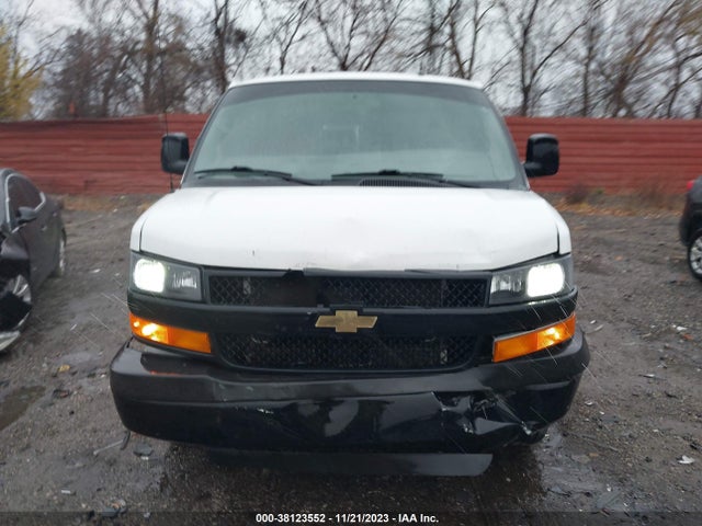 Chevrolet Express 2500 Work Van 2015 1GCWGGFF7F1104630 Image 12