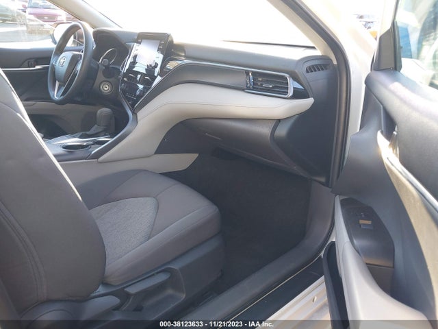 Toyota CAMRY LE 2022 4T1C11AK0NU070531 Image 5