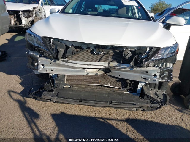 Toyota CAMRY LE 2022 4T1C11AK0NU070531 Image 6
