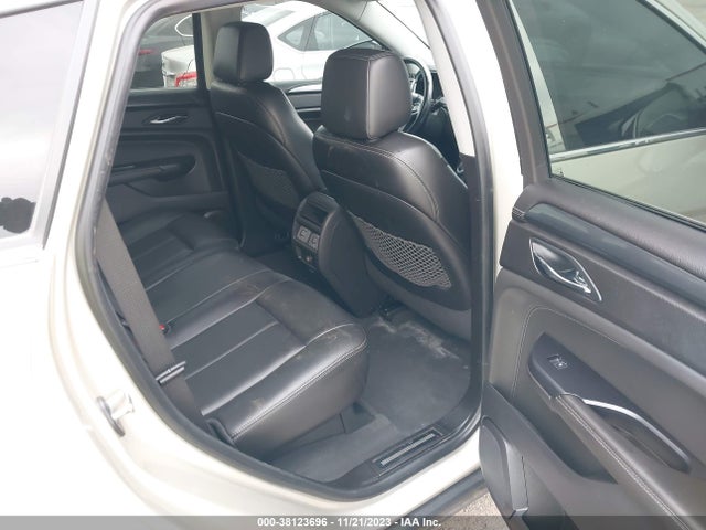 3GYFNAE33ES676084 Cadillac Srx Standard