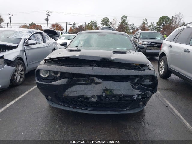 2018 DODGE CHALLENGER SXT VIN: 2C3CDZAG5JH111078