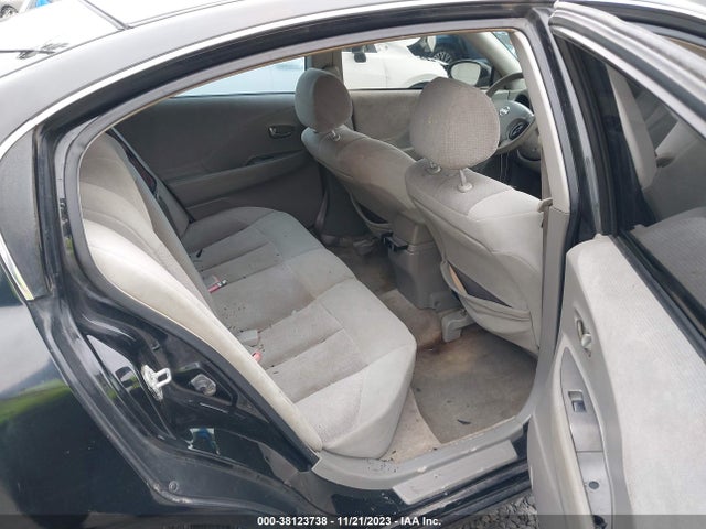 2002 NISSAN ALTIMA S VIN: 1N4AL11D02C715404