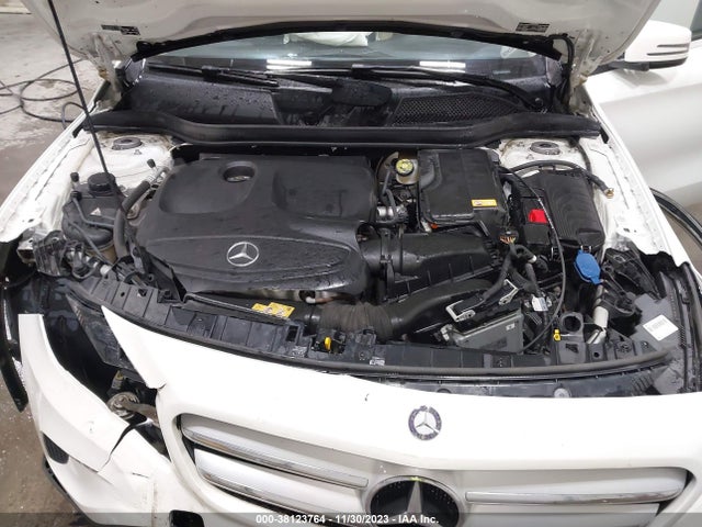 WDCTG4GB6GJ250039 Mercedes-Benz GLA 250