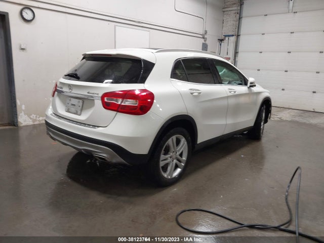 WDCTG4GB6GJ250039 Mercedes-Benz GLA 250