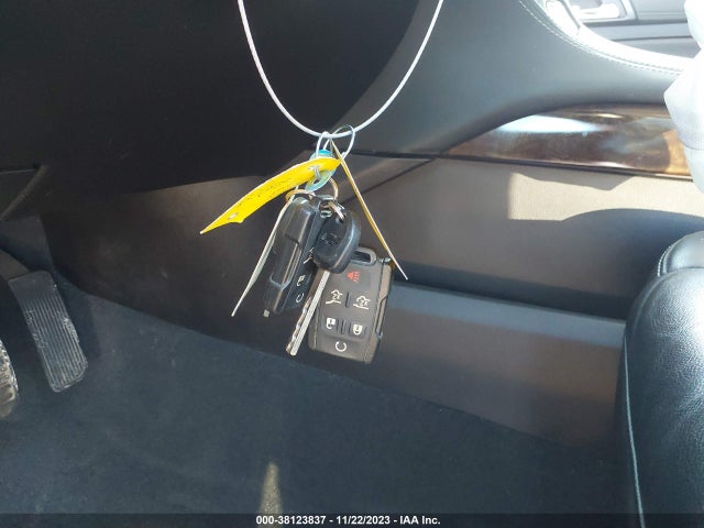 Chevrolet Tahoe Lt 2019 1GNSKBKC6KR273083 Image 11