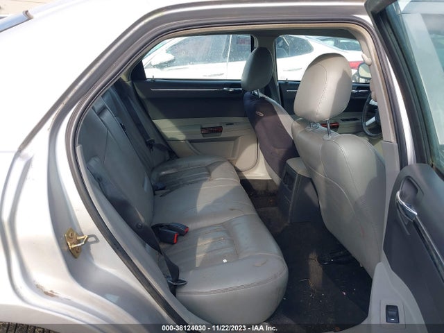 2006 CHRYSLER 300 C VIN: 2C3KA63H06H253127